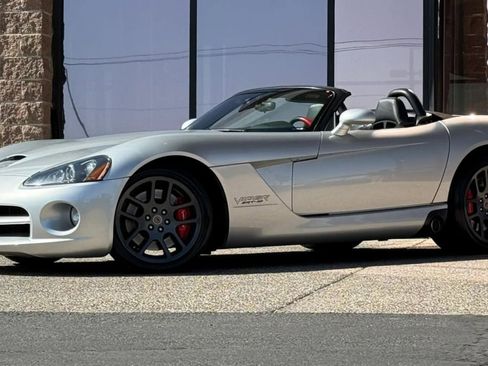 Used 2005 Dodge Viper SRT-10 w/ Mamba Edition Group RWD image 3
