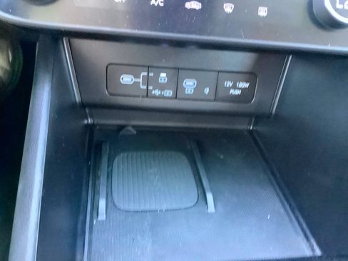 Used 2025 Hyundai Sonata SEL FWD image 40
