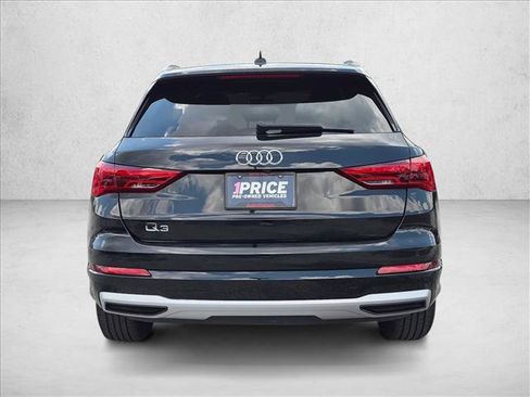Used 2019 Audi Q3 2.0T Premium w/ Convenience Package AWD/4WD image 6