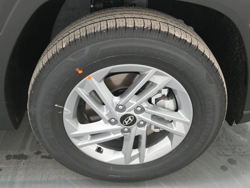 New 2026 Hyundai Tucson SE image 10