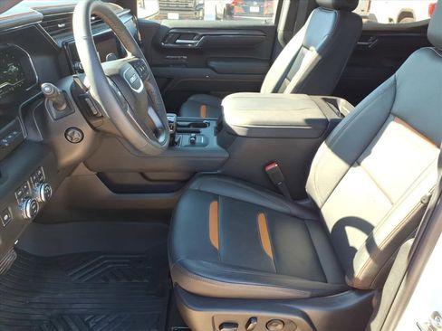 Certified 2025 GMC Sierra 1500 AT4 w/ AT4 Premium Package image 16