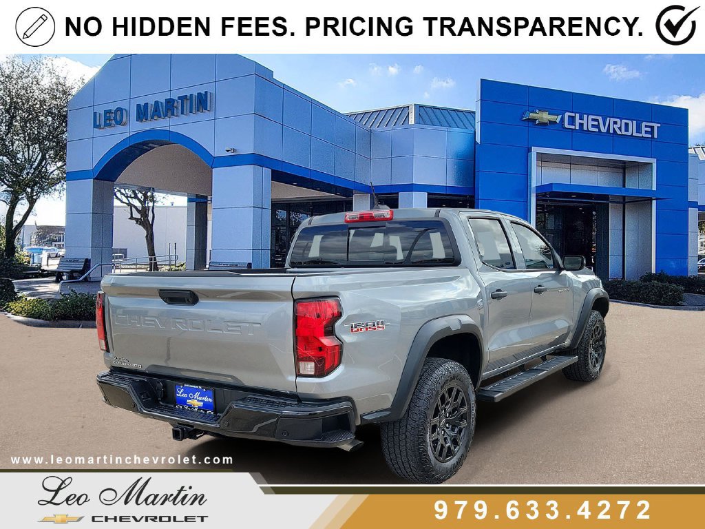Used 2026 Chevrolet Colorado Trail Boss AWD/4WD image 3