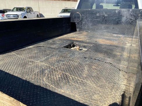 Used 2020 Ford F350 XLT image 12