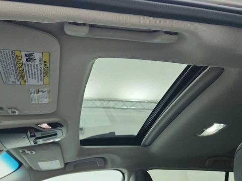 Certified 2022 Subaru Outback Limited AWD/4WD image 13