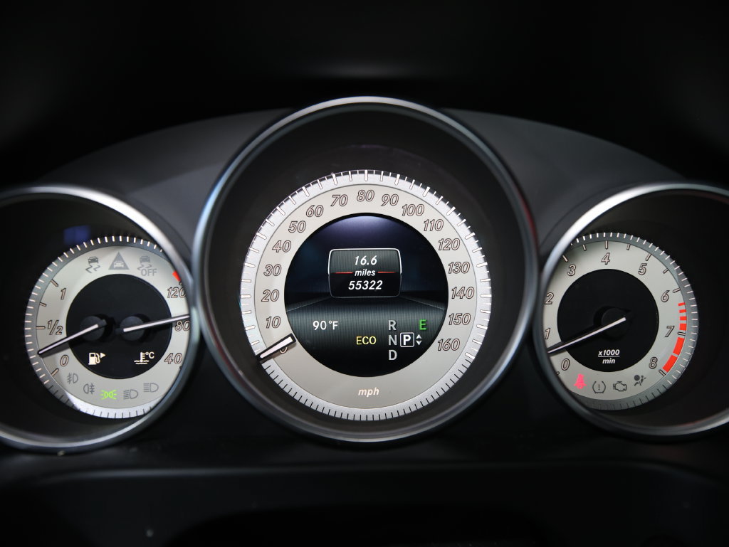 Used 2014 Mercedes-Benz E 350 Sedan w/ Premium 1 Package image 16