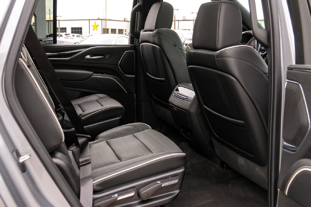 Used 2023 Cadillac Escalade Sport w/ LPO, ONYX Package AWD/4WD image 50