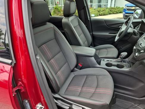 Used 2024 Chevrolet Equinox RS w/ LPO, Floor Liner Package AWD/4WD image 31