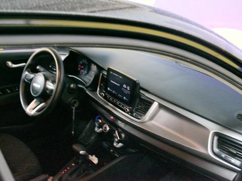 Used 2023 Kia Rio LX FWD image 11