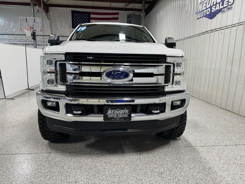 Used 2019 Ford F250 XLT w/ XLT Premium Package image 1