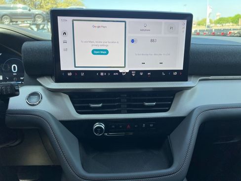 New 2026 Ford Explorer Active RWD image 23