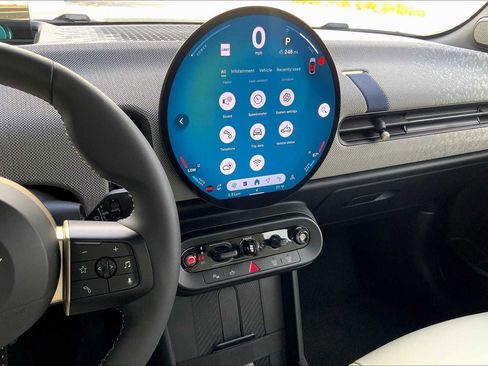 Used 2025 MINI Cooper S image 6