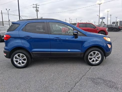 Used 2018 Ford EcoSport SE w/ SE Convenience Package image 4
