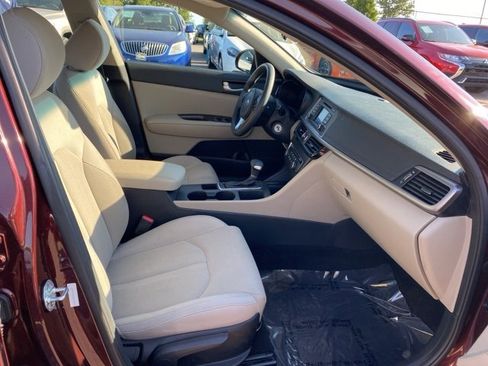 Used 2016 Kia Optima LX w/ Paint Protection Film Package image 27