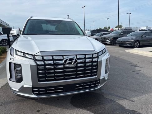 Certified 2024 Hyundai Palisade Calligraphy AWD/4WD image 3
