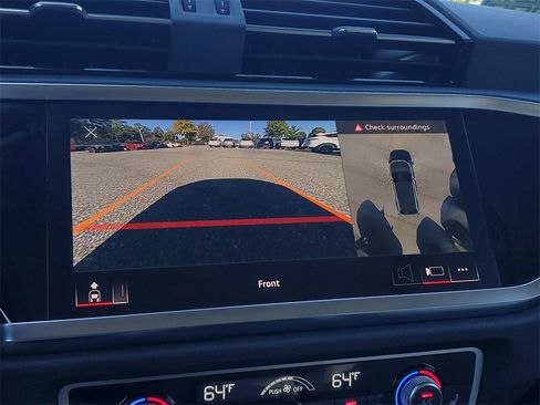 Used 2024 Audi Q3 2.0T Premium Plus image 26