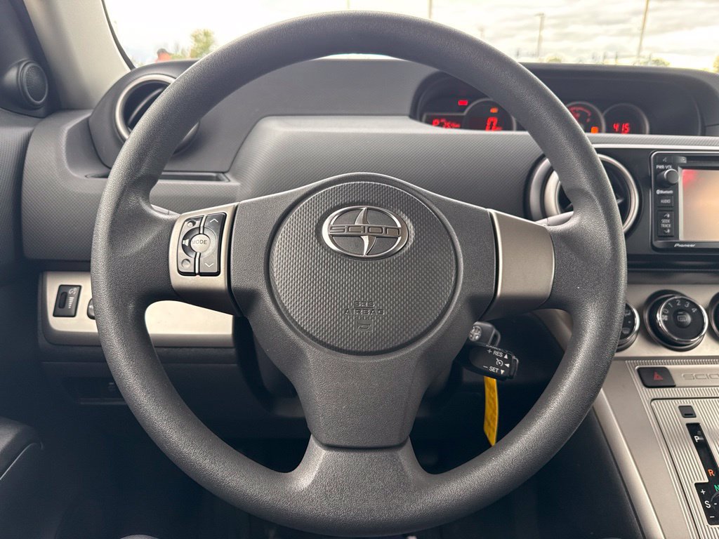 Used 2015 Scion xB FWD image 7