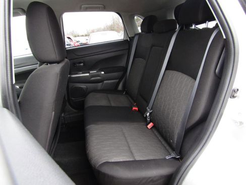 Used 2021 Mitsubishi Outlander Sport ES image 20