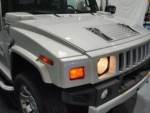 Used 2009 HUMMER H2 Luxury AWD/4WD image 15