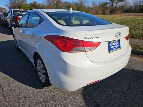 Used 2011 Hyundai Elantra GLS image 4
