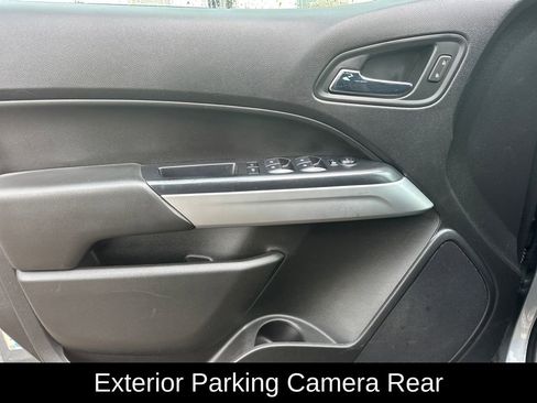 Used 2019 Chevrolet Colorado LT w/ LT Convenience Package RWD image 15