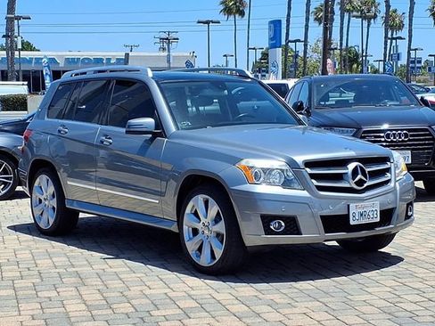 Used 2010 Mercedes-Benz GLK 350 4MATIC image 6