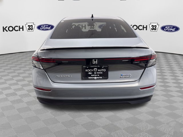 Used 2025 Honda Accord Sport image 7