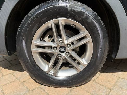Used 2017 Hyundai Santa Fe Sport AWD/4WD image 10