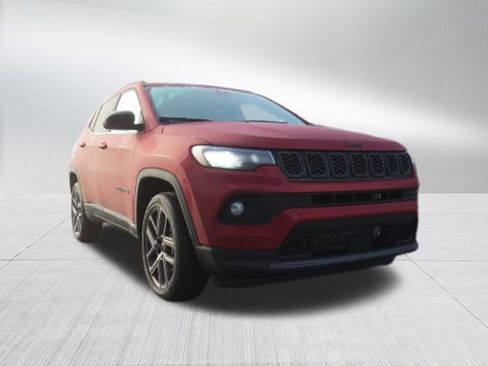 New 2026 Jeep Compass Latitude image 8