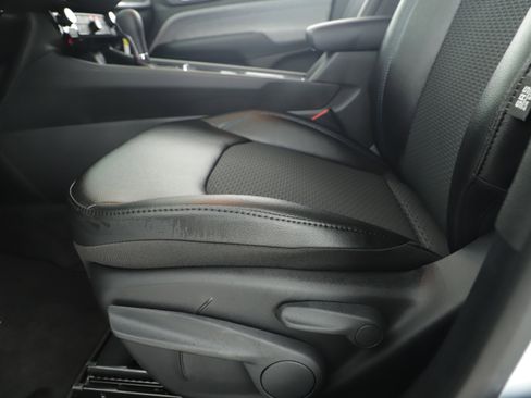 New 2026 Jeep Compass Latitude image 10