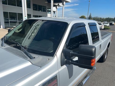 Used 2008 Ford F250 FX4 AWD/4WD image 7