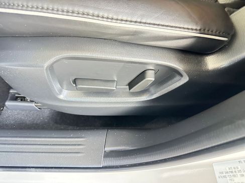 Used 2025 MAZDA CX-5 AWD 2.5 S w/ Select Package image 23