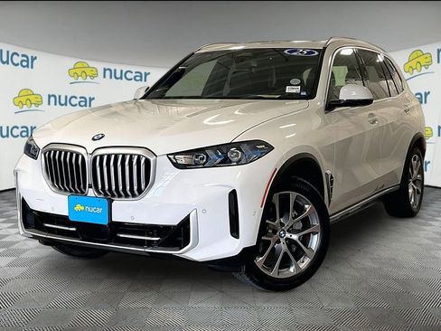 Used 2025 BMW X5 xDrive40i w/ Climate Comfort Package AWD/4WD image 3