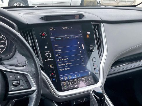 Used 2022 Subaru Outback Limited image 9