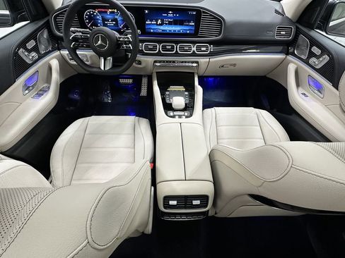 Certified 2024 Mercedes-Benz GLS 580 4MATIC image 28