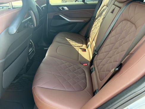 Used 2025 BMW X5 sDrive40i RWD image 22