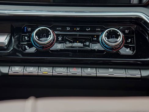 New 2026 GMC Sierra 3500 Denali Ultimate image 23