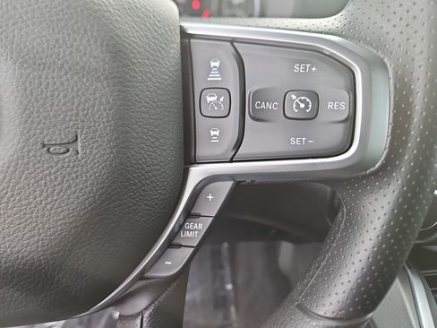 New 2026 RAM 1500 Express image 28