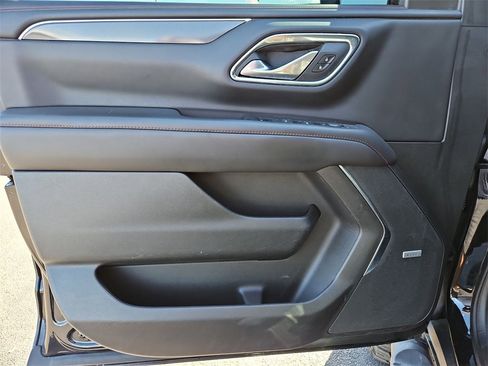 Used 2023 Chevrolet Tahoe RST image 15