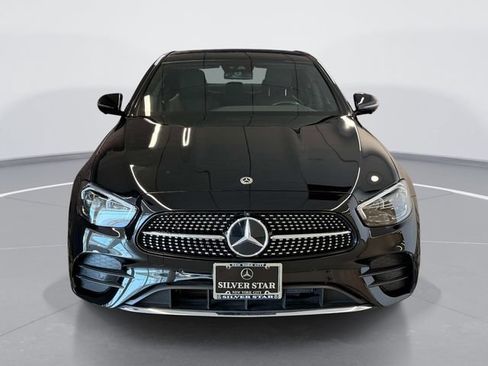 Used 2023 Mercedes-Benz E 350 4MATIC Sedan image 2