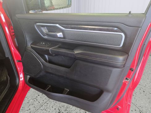 Used 2022 RAM 1500 Big Horn AWD/4WD image 27