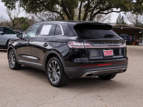 Used 2022 Lincoln Nautilus Reserve image 3