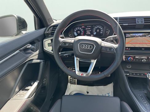 Certified 2025 Audi Q3 2.0T Premium Plus w/ Premium Plus Package AWD/4WD image 12