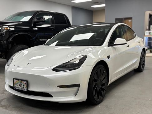 Used 2023 Tesla Model 3 Performance AWD/4WD image 1