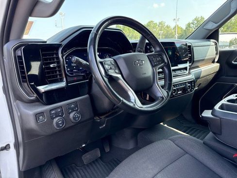 Used 2023 Chevrolet Silverado 1500 RST w/ Z71 Off-Road Package image 18