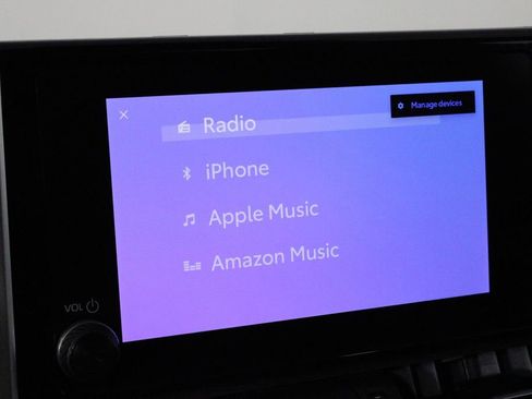 Used 2023 Toyota RAV4 XLE Premium image 33