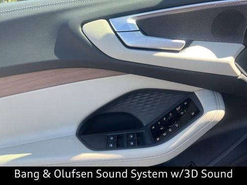 New 2025 Audi A5 2.0T Prestige image 8