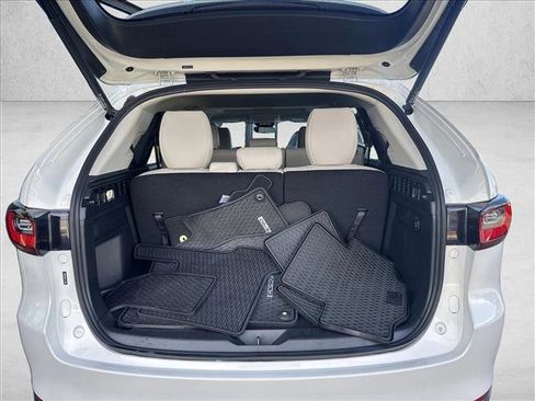 Used 2024 MAZDA CX-90 Plug-In Hybrid w/ Preferred image 22