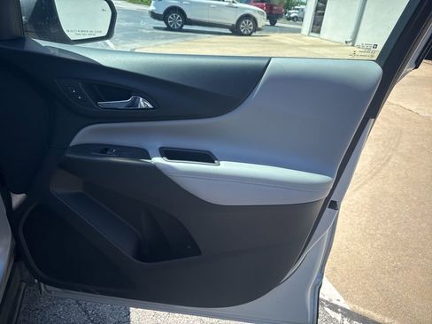 Used 2018 Chevrolet Equinox Premier AWD/4WD image 33