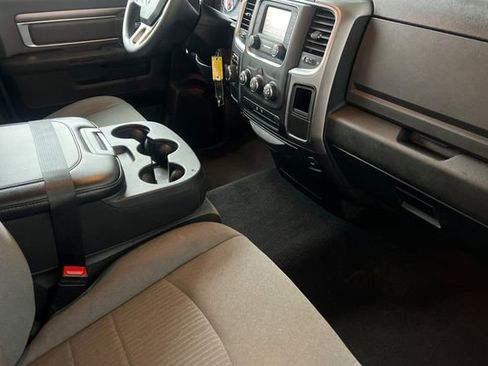 Used 2024 RAM 1500 Classic SLT image 18