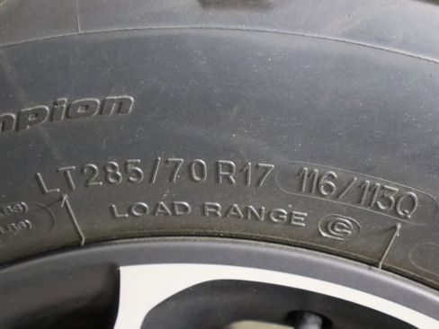 Used 2023 Jeep Wrangler Unlimited Rubicon 4xe w/ Cold Weather Group AWD/4WD image 42